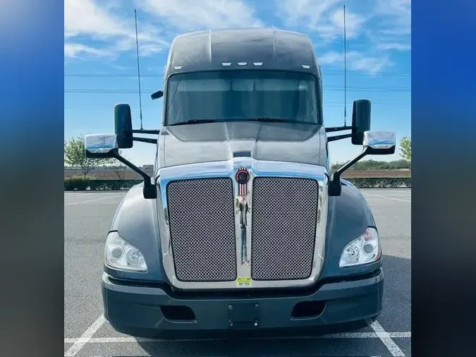 2020 Kenworth T680