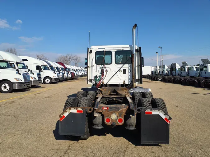 2016 FREIGHTLINER/MERCEDES CASCADIA 125