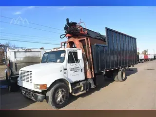 1990 INTERNATIONAL 4900