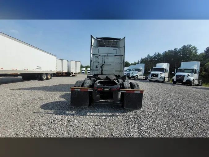 2018 Volvo VNL 740