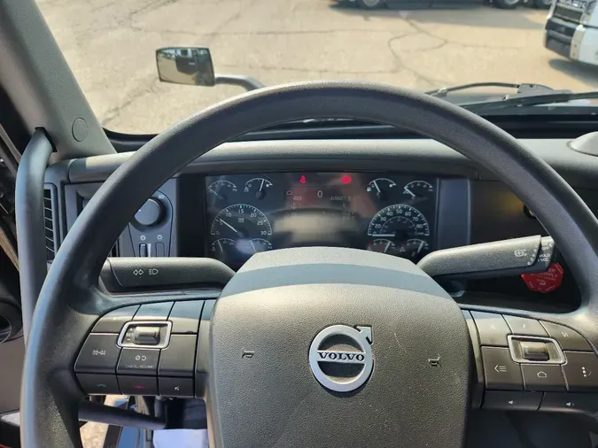 2024 VOLVO VNL64T860