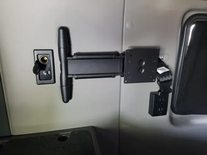 2022 International LT625