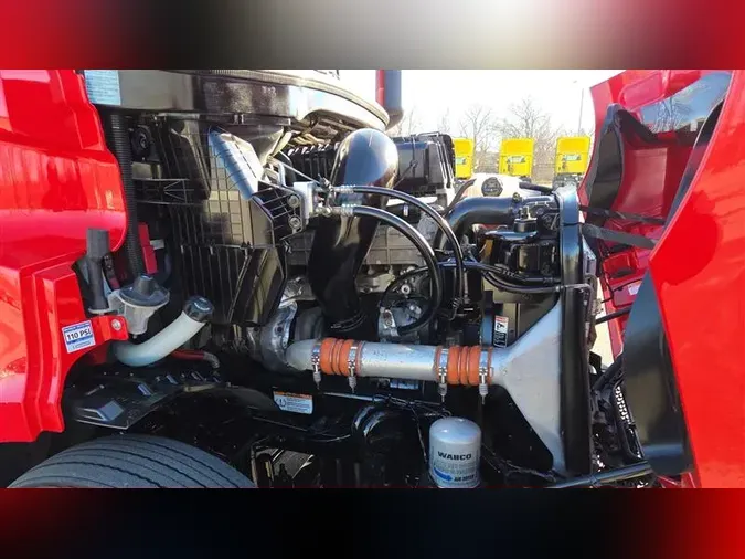 2020 FREIGHTLINER CA116