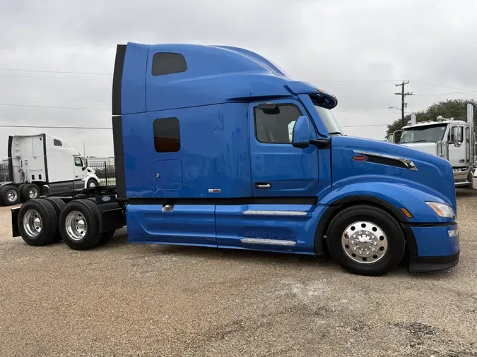 2023 Peterbilt 5799152ae6d220040bf4153786b60efd7c3