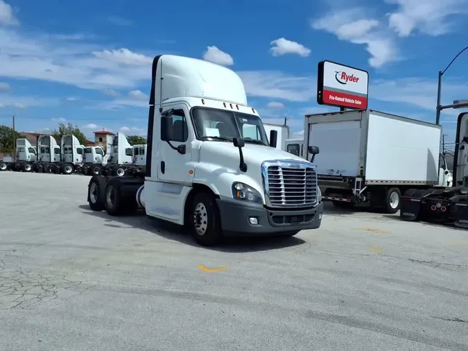 2019 FREIGHTLINER/MERCEDES CASCADIA 1259153b074edf8101102c506ad766e838f
