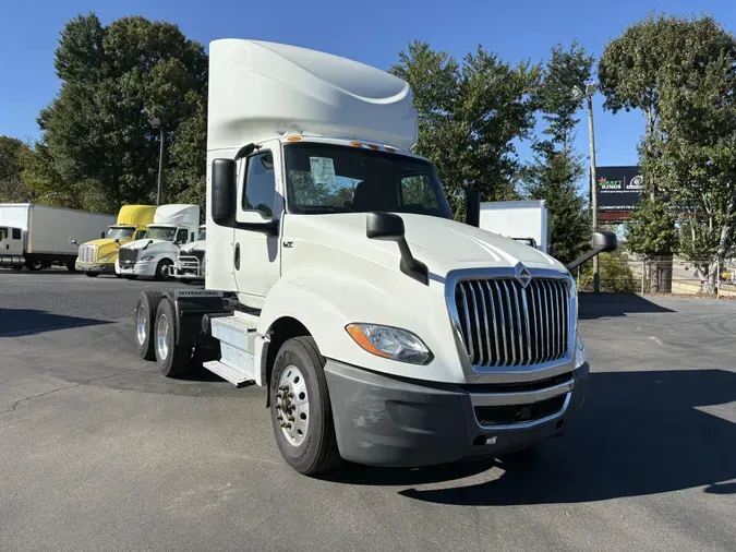 2020 International LT625