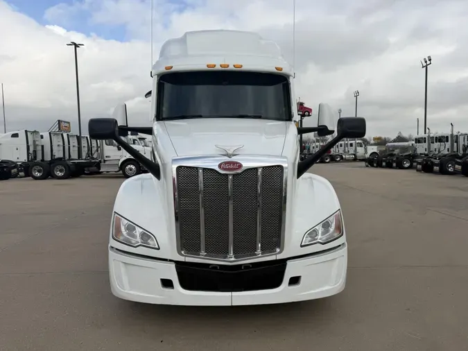 2024 Peterbilt 579
