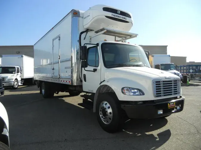 2018 Freightliner Business Class M2 106