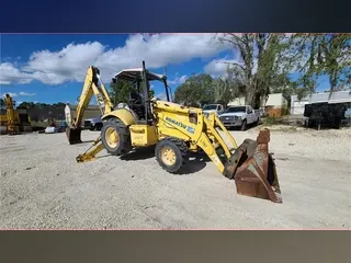 2004 KOMATSU WB140-2N