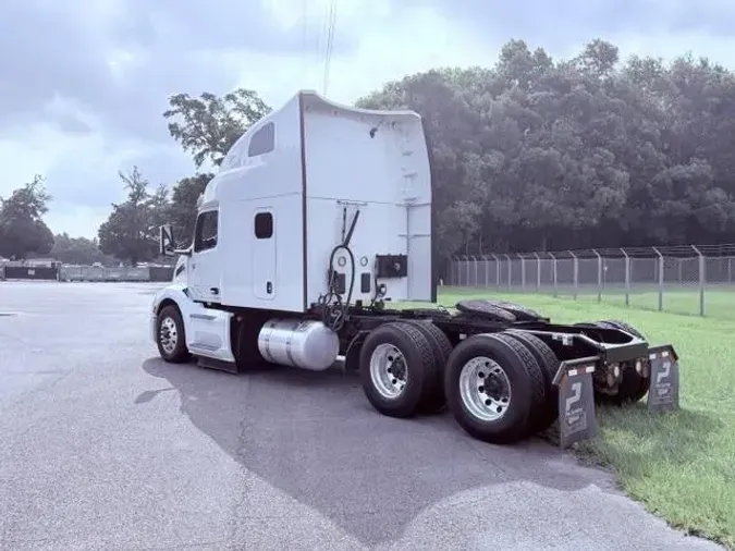 2023 Peterbilt 579