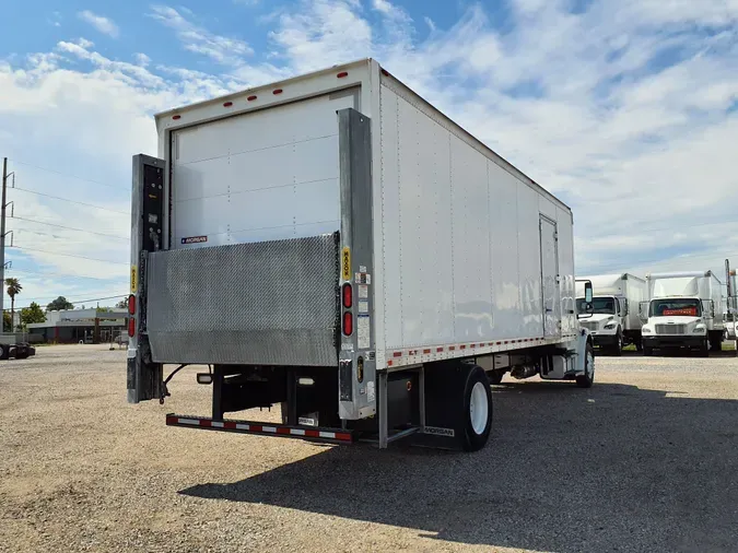 2019 FREIGHTLINER/MERCEDES M2 106