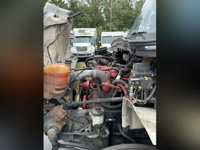 2019 NAVISTAR INTERNATIONAL MV607 (4X2)