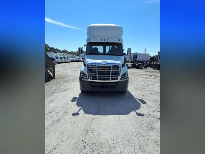 2020 FREIGHTLINER/MERCEDES CASCADIA 1259176c3eedc5a97f7ee48d01682ab554f