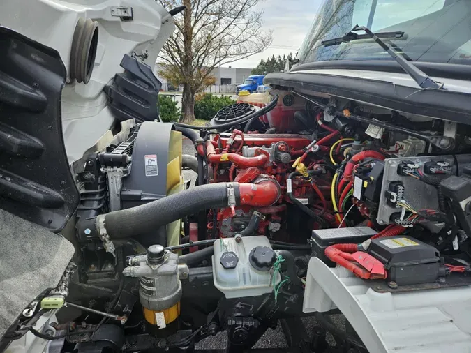 2020 Freightliner Business Class M2 106