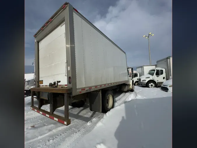 2019 FREIGHTLINER/MERCEDES M2 106