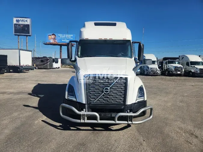 2019 VOLVO VNL64T760