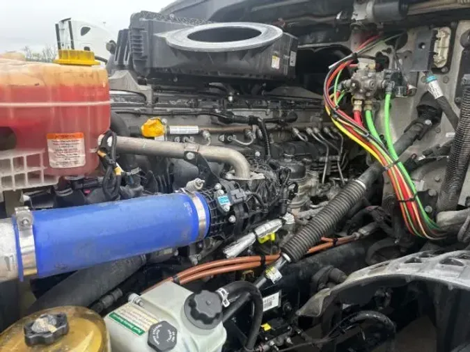 2022 Freightliner Cascadia 126917f34e5d2c6dec6fd91478eb411d6fd