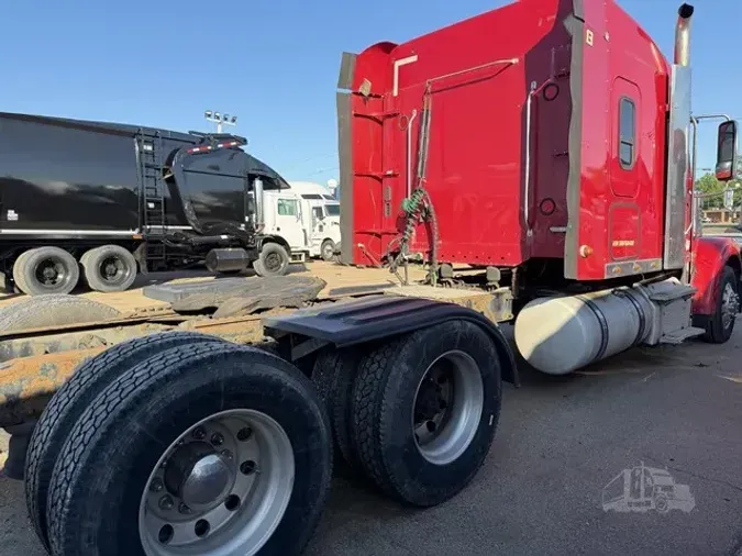2013 FREIGHTLINER CORONADO 122