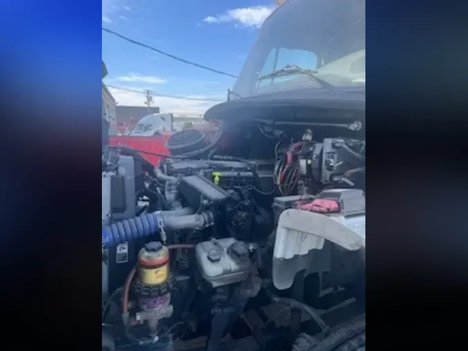 2020 FREIGHTLINER/MERCEDES M2 106918900ffa4702c2e28f8884fdc16ad54