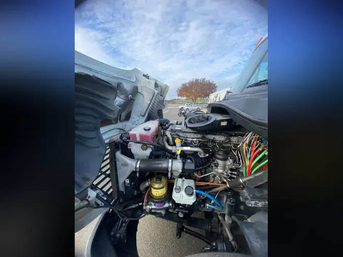 2019 FREIGHTLINER/MERCEDES CASCADIA 125