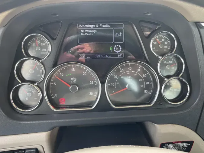 2022 Peterbilt 567