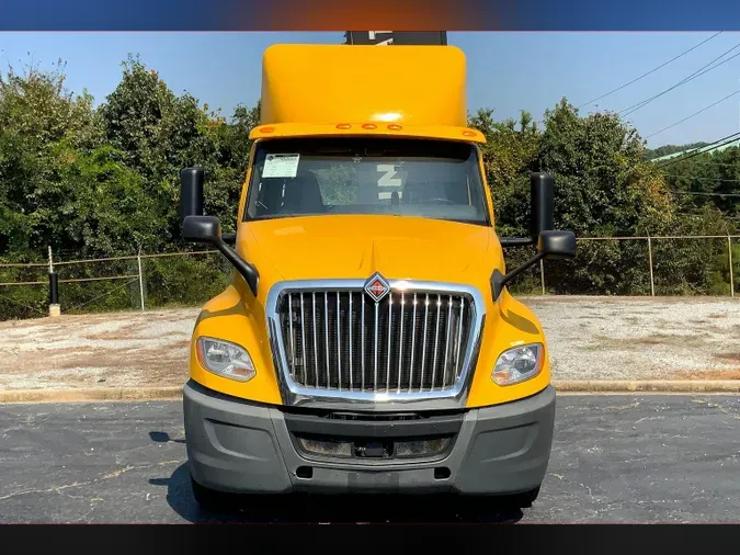 2019 INT LT625 6x4