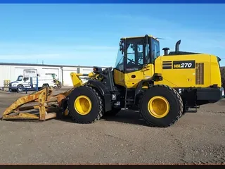 2021 Komatsu WA270-8