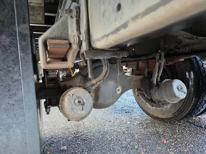 2019 FREIGHTLINER/MERCEDES M2 106