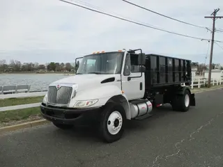 2019 INTERNATIONAL 4300
