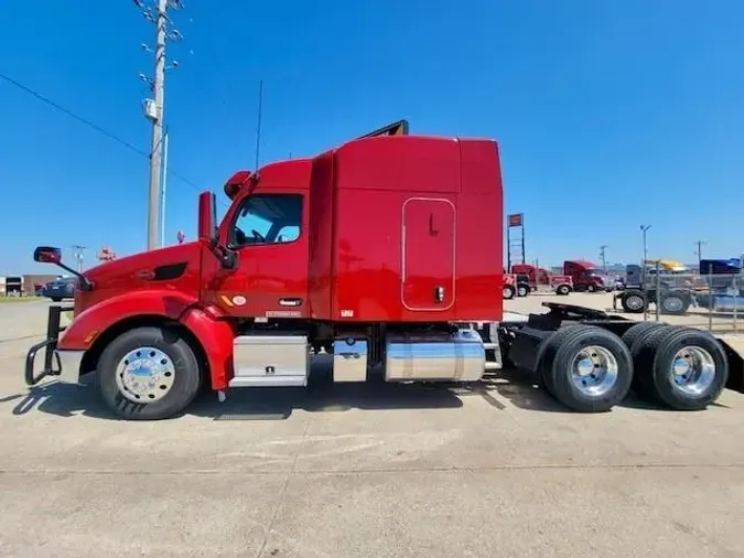 2022 Peterbilt 579