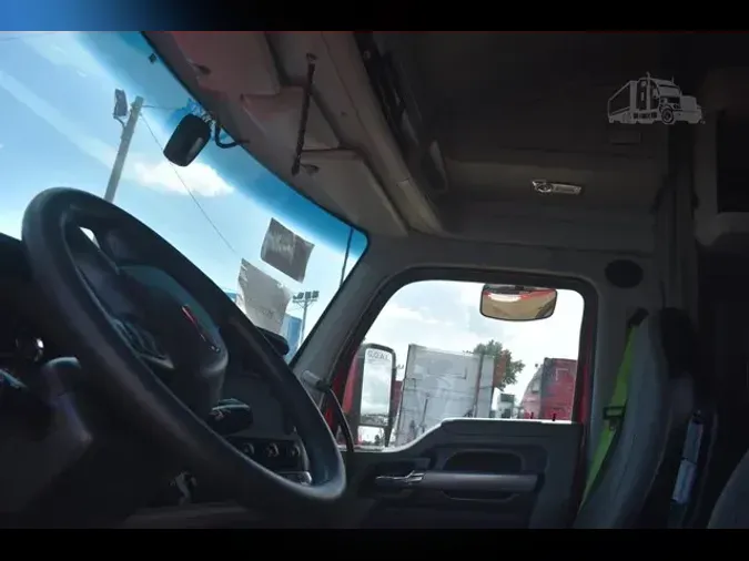 2021 KENWORTH T680