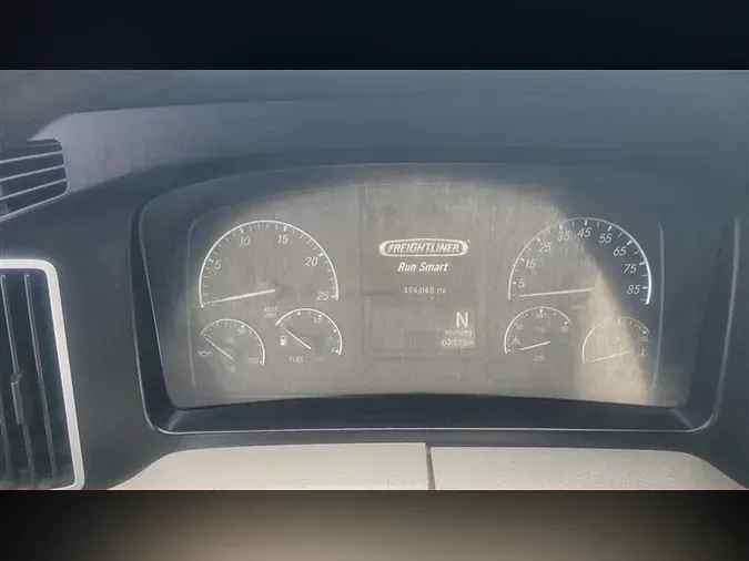 2020 FREIGHTLINER CA126