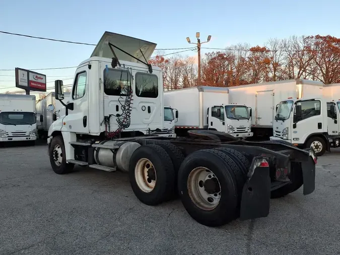 2019 FREIGHTLINER/MERCEDES CASCADIA 1259193c53c1ae03bd3b90c1f14ac8258cc