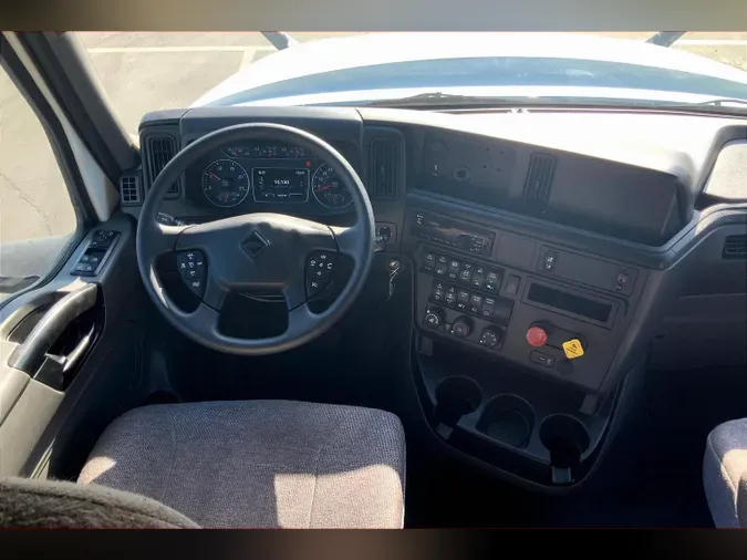 2021 INT LT625 6x4
