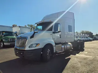2019 NAVISTAR INTERNATIONAL LT625 SLPR CAB