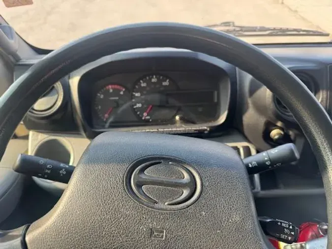 2018 Hino 195