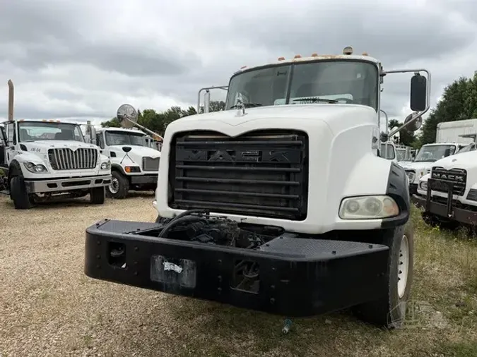 2007 MACK GRANITE CT713919818570b31641d33796f86c723c561