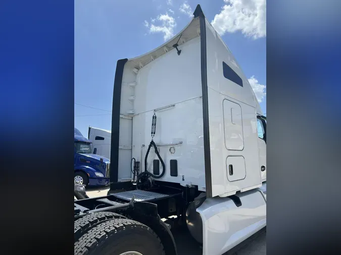 2021 Kenworth T680