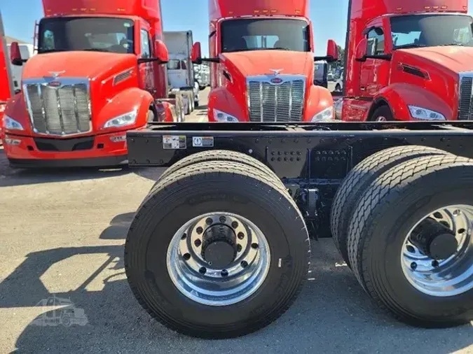 2024 PETERBILT 520EV