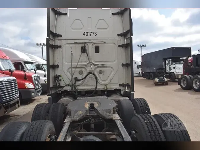 2017 FREIGHTLINER CASCADIA 125