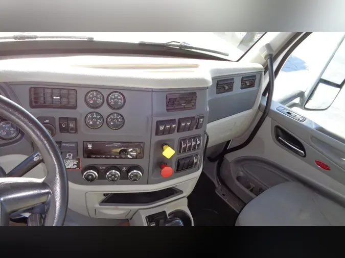 2020 Peterbilt 567