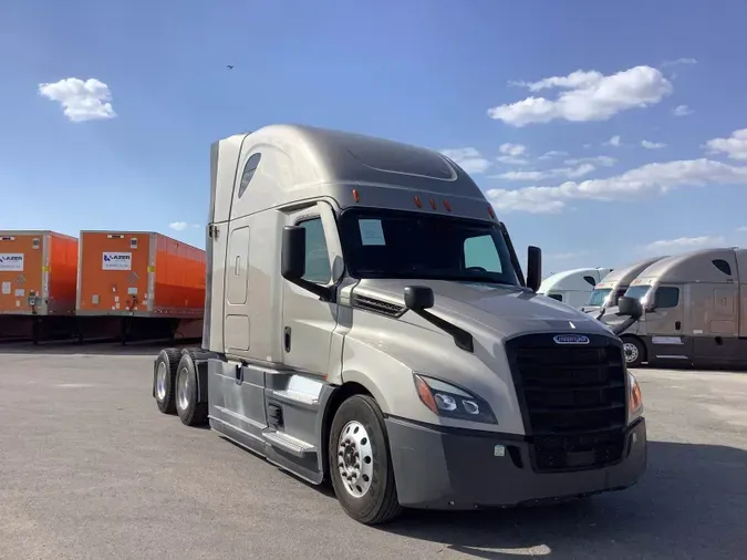 2022 Freightliner Cascadia 12691a40d176d28241dab4451d5b4ac9113