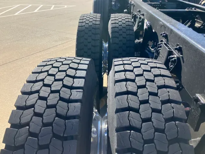 2026 Kenworth T88091a51ad7aad38c476f4f2ac3d7bf3392