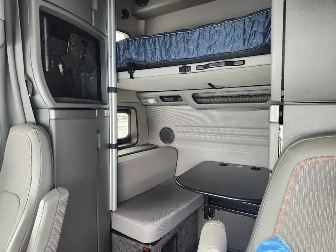 2024 VOLVO VNL64T86091ac2827e08f3309cb45dde3b9cf39b0