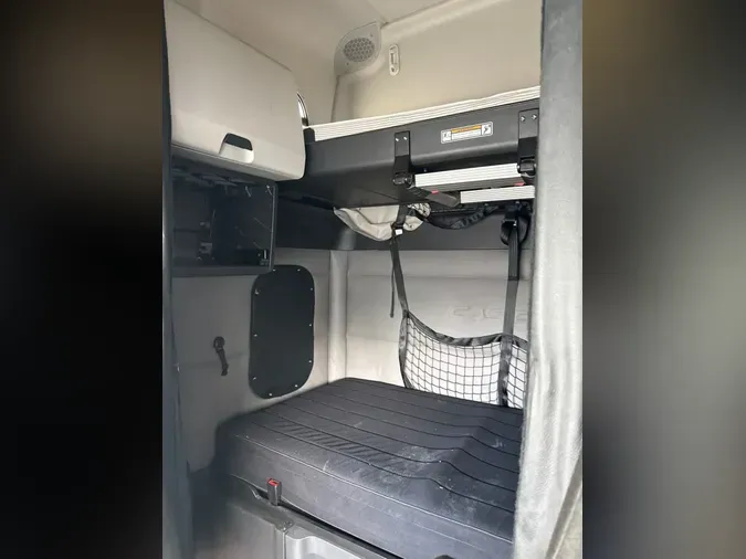 2019 FREIGHTLINER/MERCEDES NEW CASCADIA PX12664