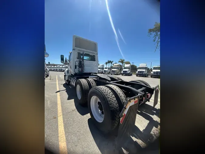 2018 NAVISTAR INTERNATIONAL LT625 DAYCAB T/A