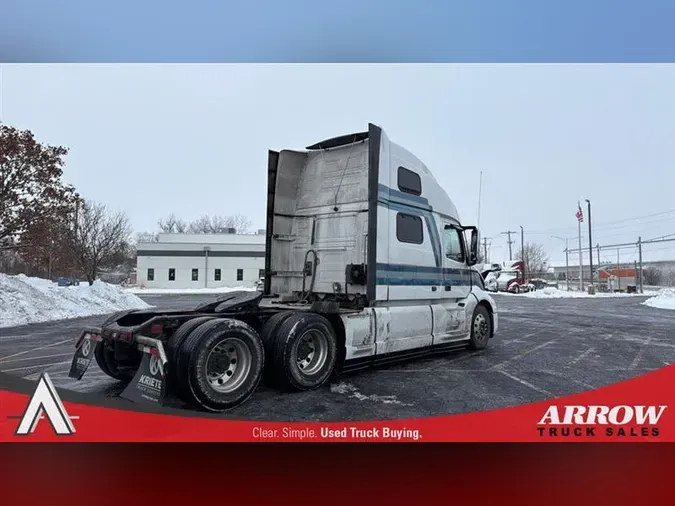 2022 VOLVO VNL64T860