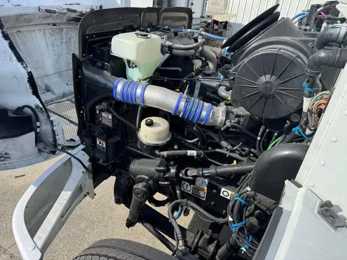 2020 Peterbilt 33791b8f0ed44fddef1ebac869c05fdd500