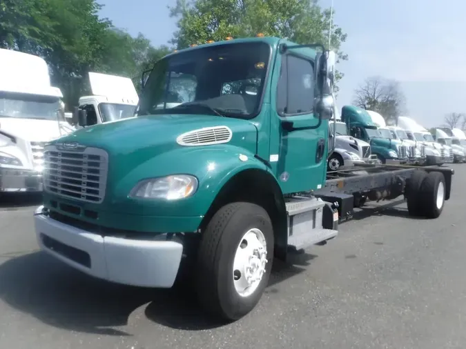 2020 FREIGHTLINER M2 10691c212a815fa741583a444261a526065