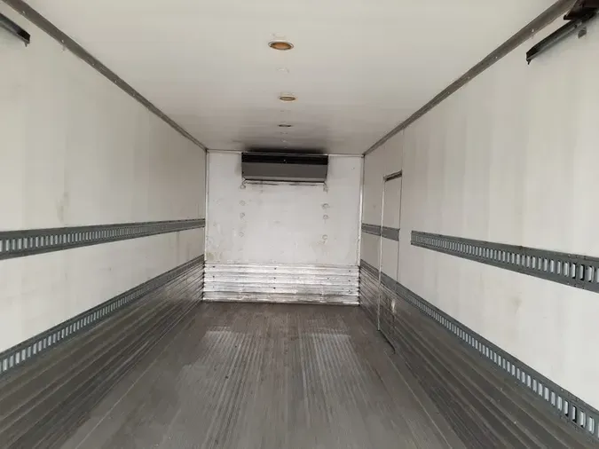 2019 FREIGHTLINER/MERCEDES M2 106